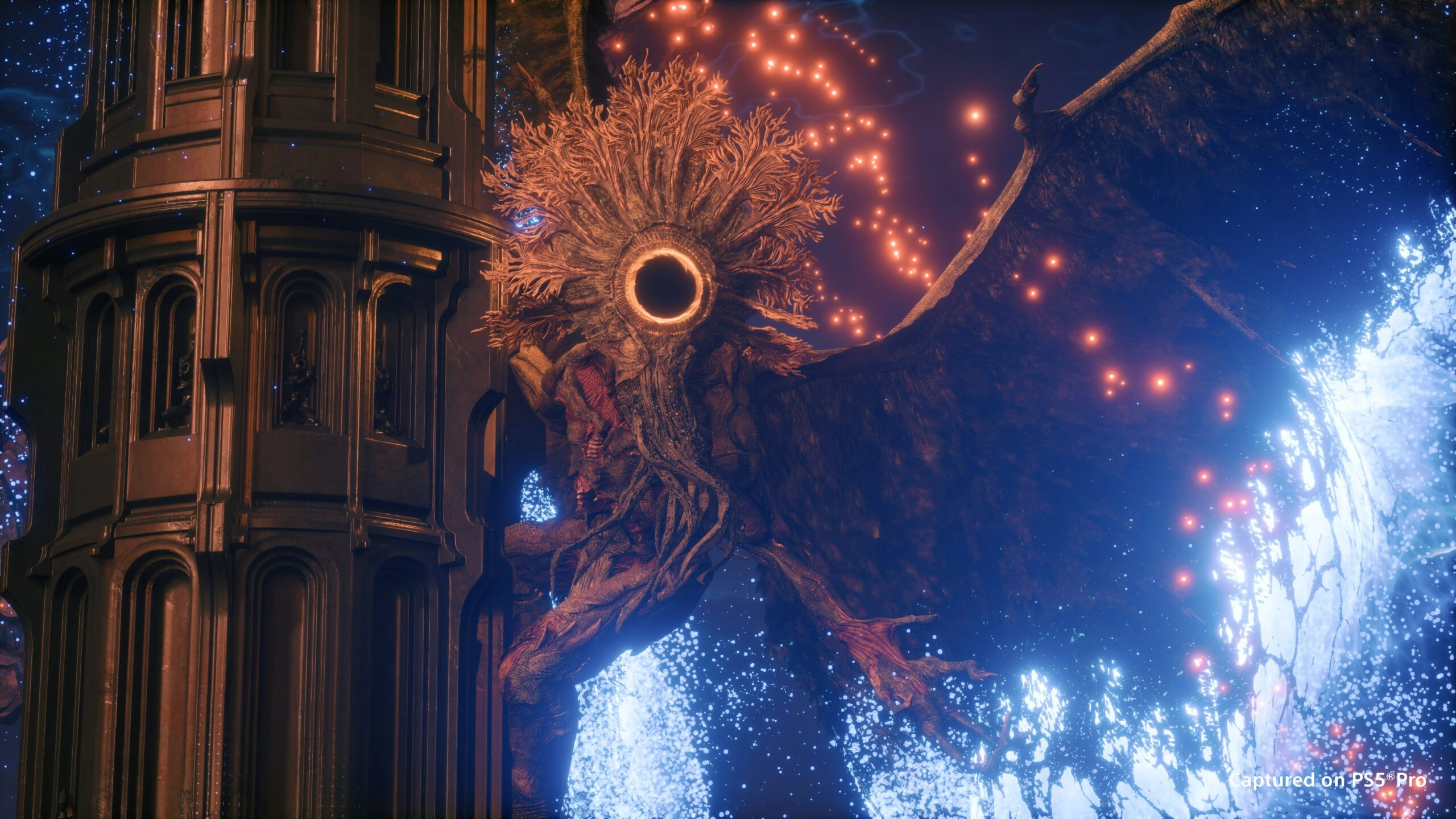 SAROS Zenith Overlord Rush 보스 전투 화면